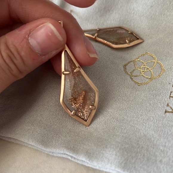 Kendra Scott earrings - Picture 2 of 2